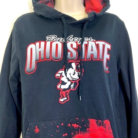 Recycled Karma - Ohio State Buckeyes Brutus Black And Red Graphic Hoodie Small - Picture 3 of 11